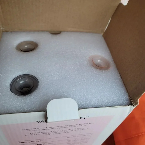 Vanity Planet Aira Ionic Facial Steamer Cleanses and Moisturizes - new in box - Picture 8 of 9